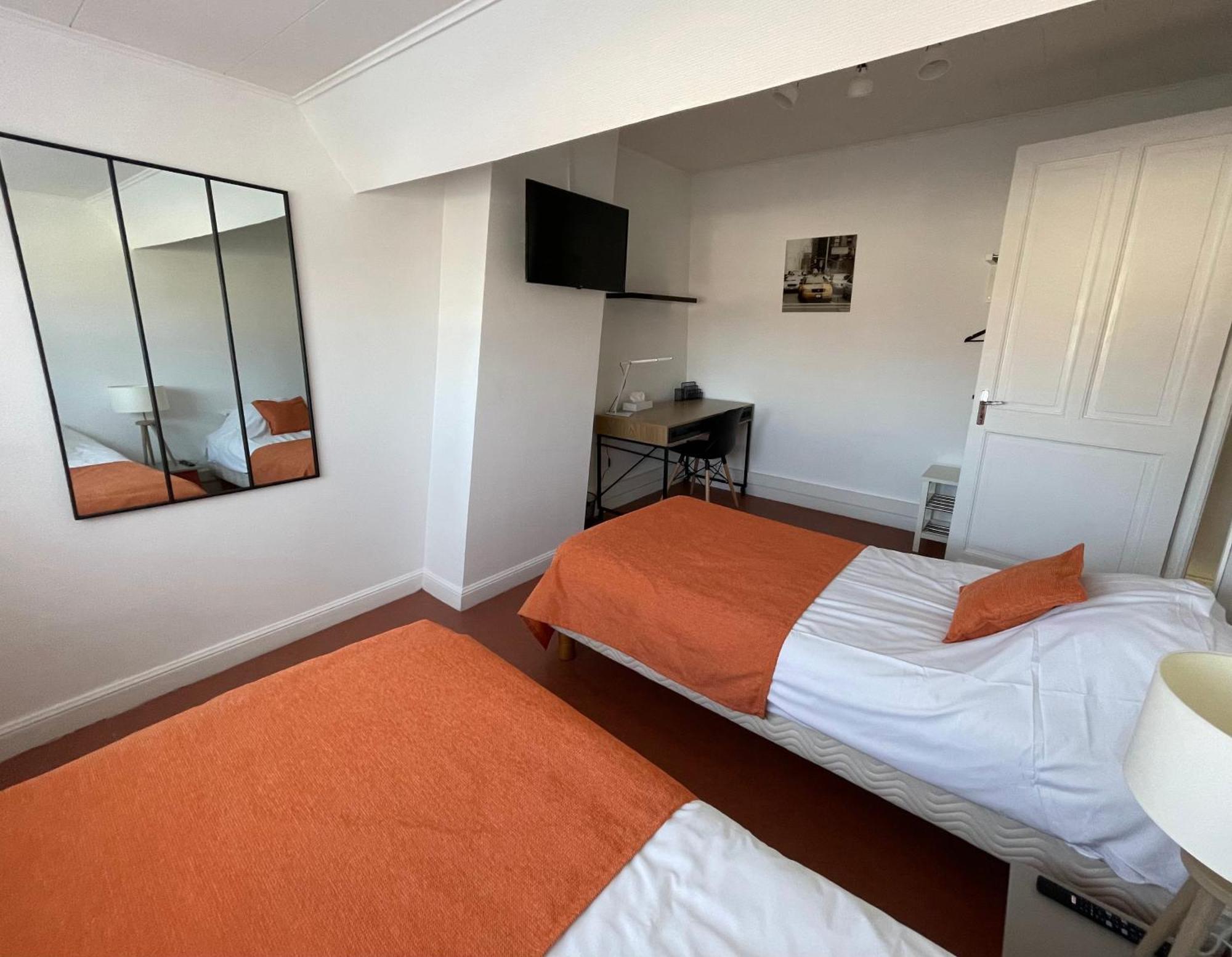 Appart'Hotel Et Chambres Lens Ngoại thất bức ảnh
