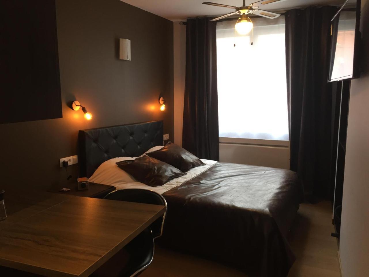 Appart'Hotel Et Chambres Lens Ngoại thất bức ảnh